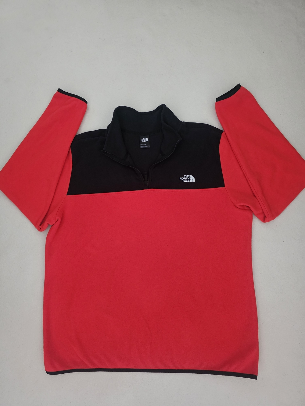 The North Face Mns TKA Glacier 1/4 Zip Fleece Pullover Red/Black Sweater SZ XL.